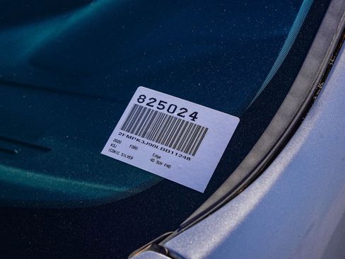 Used 2020 Ford Edge SEL w/ Convenience Package image 28