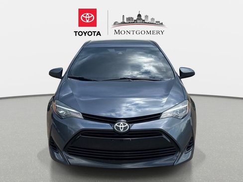 Used 2018 Toyota Corolla LE image 8