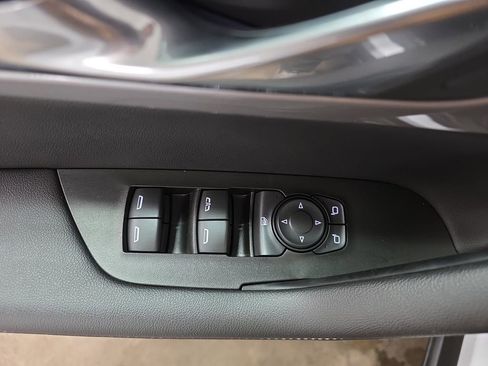 Certified 2025 Chevrolet Blazer LT AWD/4WD image 27