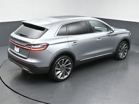 Certified 2023 Lincoln Nautilus Reserve w/ Equipment Group 202A image 51