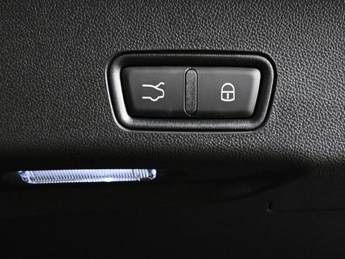 New 2025 Maserati Grecale GT image 33