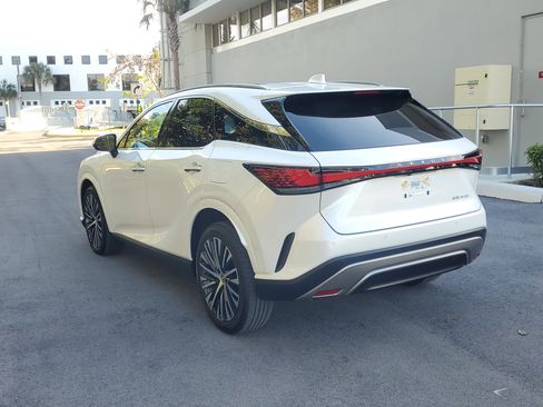Used 2023 Lexus RX 350 FWD image 5