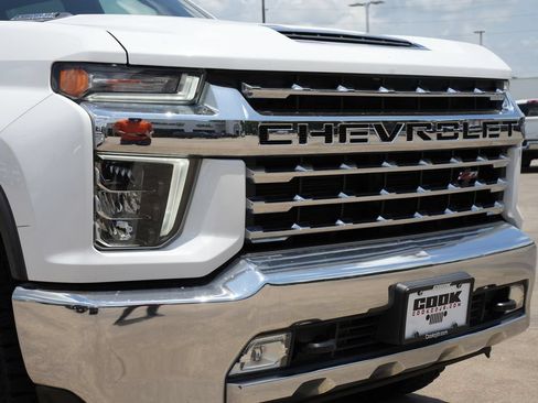 Used 2022 Chevrolet Silverado 2500 LTZ w/ LTZ Convenience Package AWD/4WD image 27