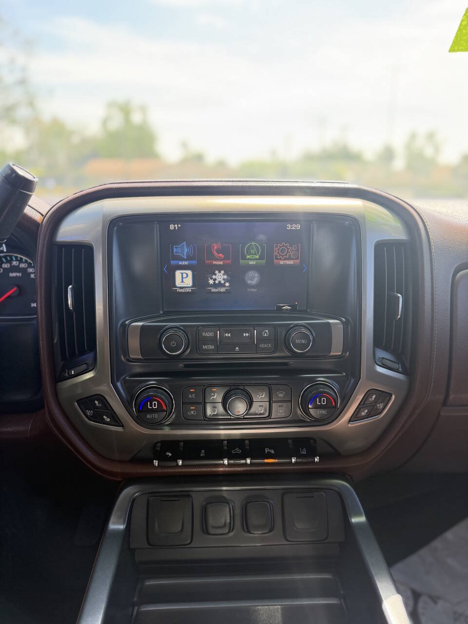 Used 2014 Chevrolet Silverado 1500 High Country w/ High Country Premium Package AWD/4WD image 23