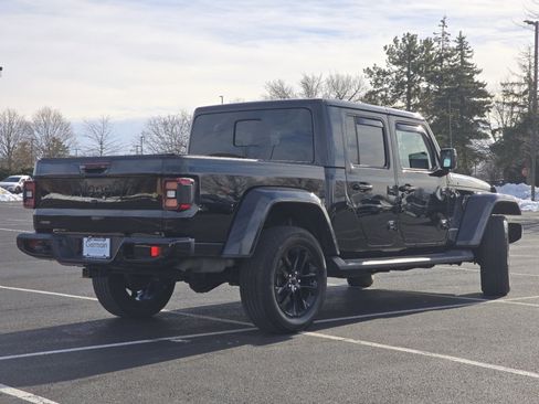 Used 2021 Jeep Gladiator Overland image 19