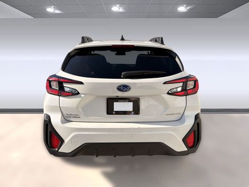 Used 2024 Subaru Crosstrek 2.0i Premium image 10