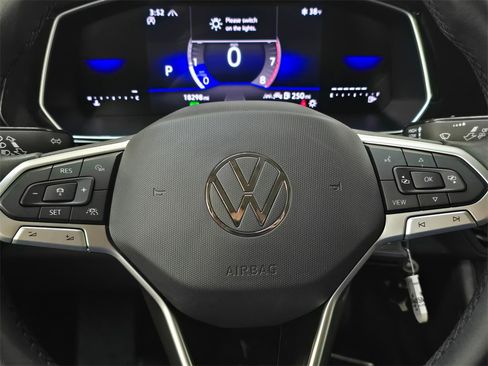 Used 2024 Volkswagen Jetta S image 23