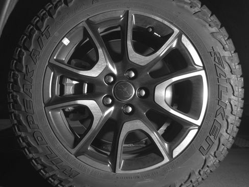 Used 2025 Jeep Compass Trailhawk image 12