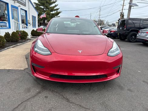 Used 2018 Tesla Model 3 Mid Range image 11