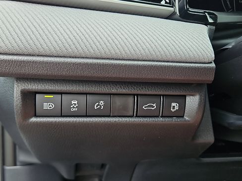 Certified 2026 Toyota Camry SE w/ Convenience Package FWD image 18
