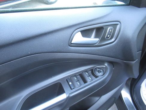 Used 2018 Ford Escape SE AWD/4WD image 13
