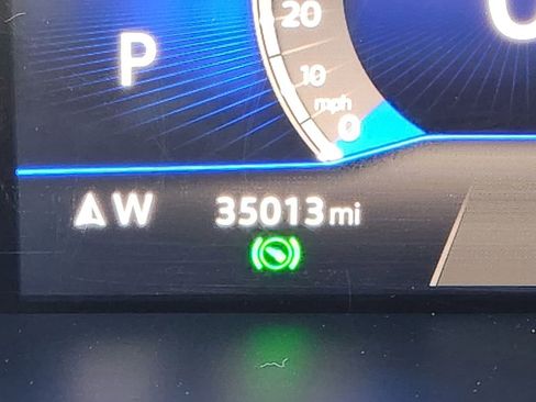 Used 2022 Volkswagen Tiguan SE image 20