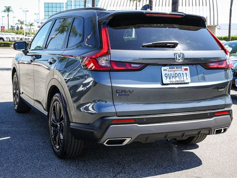 Certified 2026 Honda CR-V Sport Touring image 4