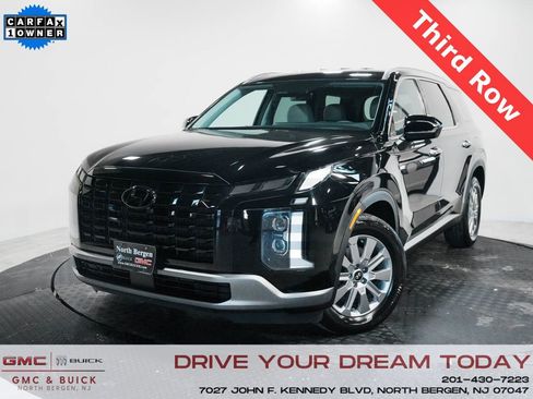 Used 2023 Hyundai Palisade SEL image 1