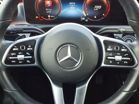 Used 2020 Mercedes-Benz CLA 250 image 17