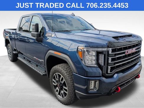Used 2023 GMC Sierra 2500 AT4 image 1