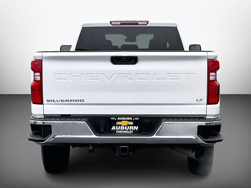 Used 2024 Chevrolet Silverado 2500 LT image 3