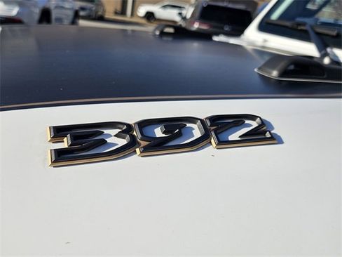 Used 2025 Jeep Wrangler Unlimited Rubicon 392 image 25