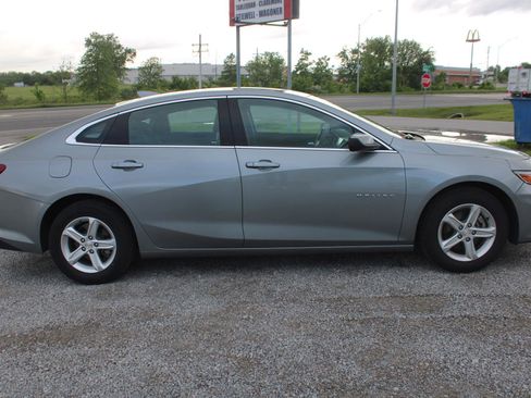 Used 2023 Chevrolet Malibu LT image 8