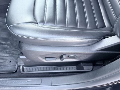 Used 2023 Ford Edge SEL w/ Convenience Package image 25