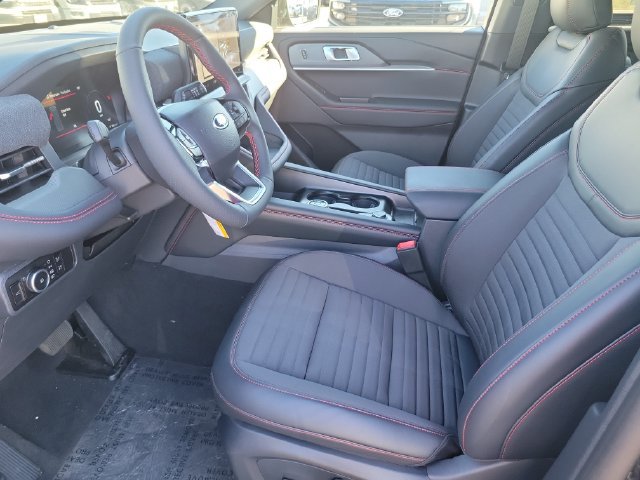 New 2026 Ford Explorer ST-Line w/ ST-Line Street Pack RWD image 21