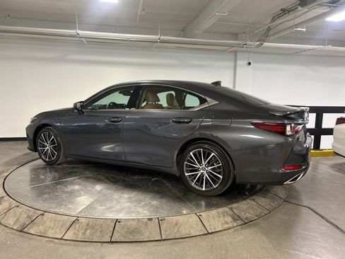 Used 2025 Lexus ES 350 w/ Premium Package image 6
