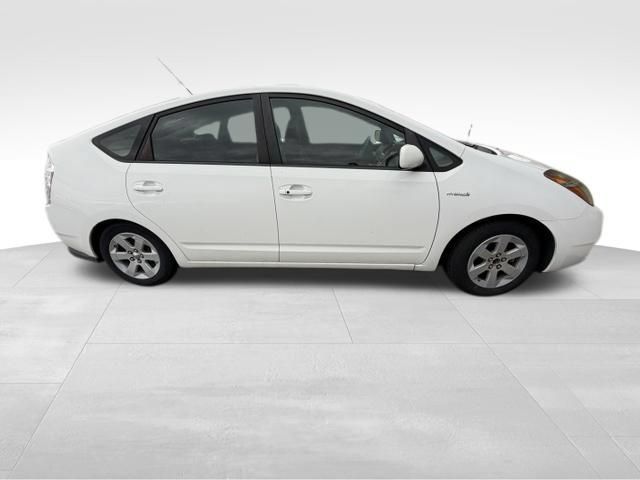 Used 2007 Toyota Prius w/ Pkg 3 FWD image 4