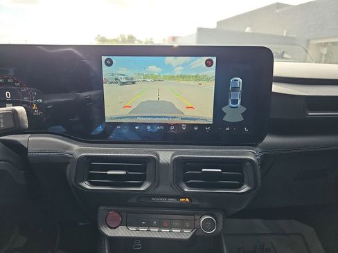 Used 2024 Ford Mustang Dark Horse image 27