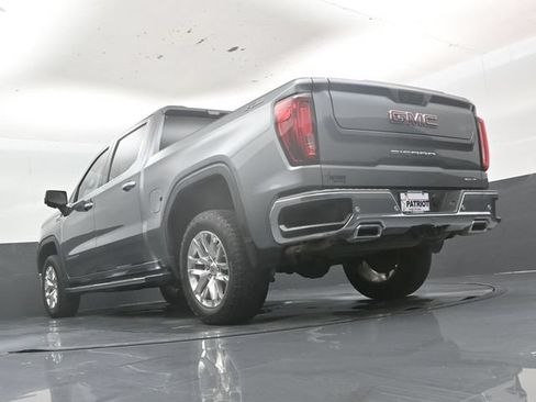 Used 2021 GMC Sierra 1500 SLT AWD/4WD image 43