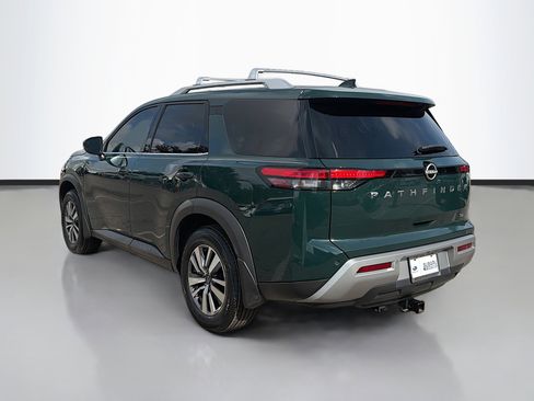 Used 2023 Nissan Pathfinder SL image 5