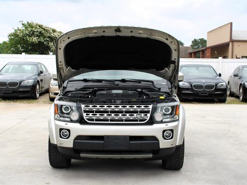 Used 2015 Land Rover LR4 HSE LUX image 46