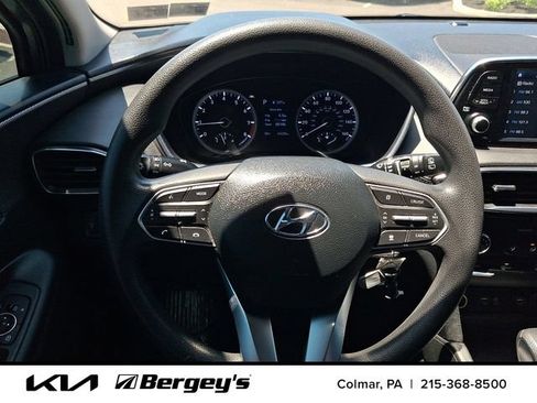 Used 2020 Hyundai Santa Fe SE FWD image 20