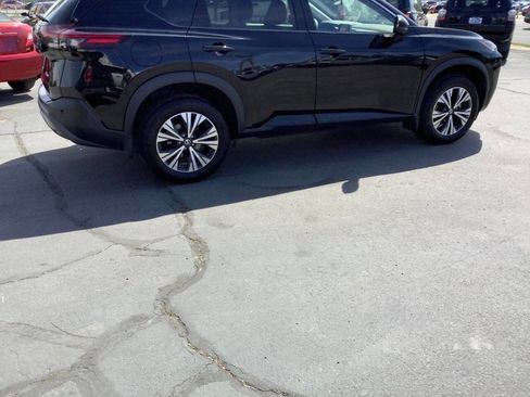 Used 2021 Nissan Rogue SV AWD/4WD image 11