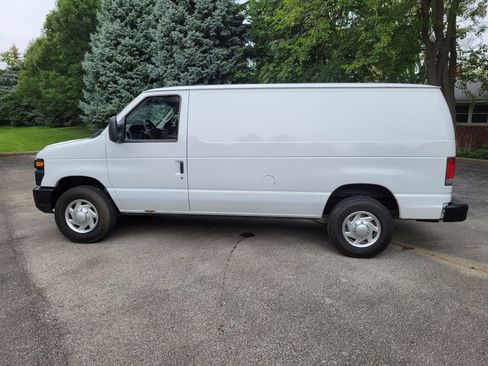 Used 2011 Ford E-350 and Econoline 350 Super Duty w/ Commercial Cargo Van Pkg image 6