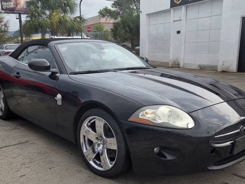 Used 2007 Jaguar XK Convertible RWD image 2