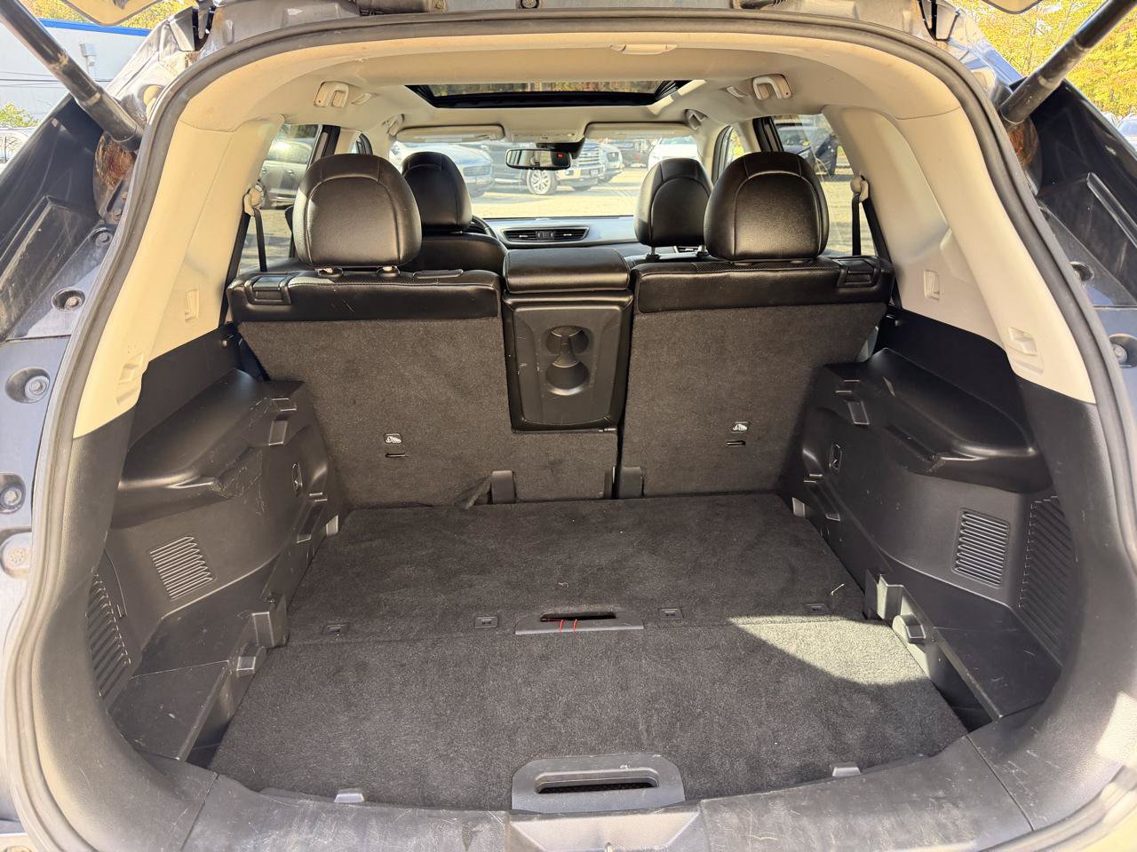 Used 2017 Nissan Rogue SL w/ SL Premium Package AWD/4WD image 22