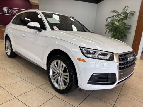 Used 2018 Audi Q5 2.0T Premium Plus w/ Premium Plus Package AWD/4WD image 1