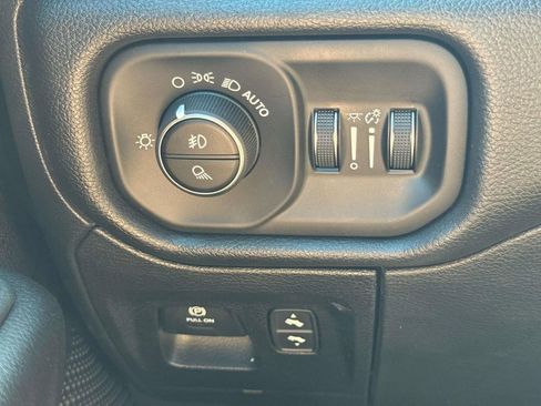 New 2025 RAM 1500 Big Horn image 18