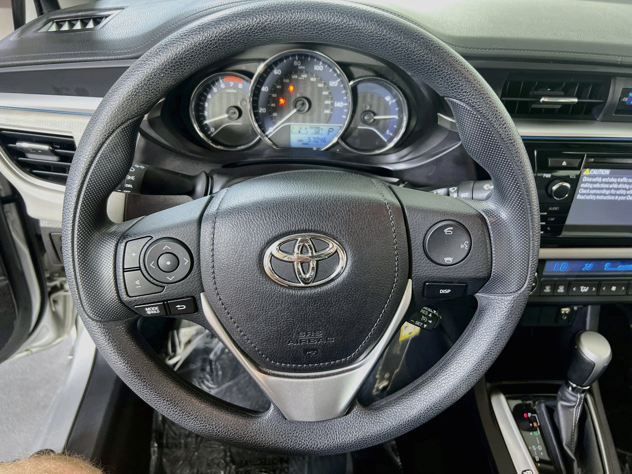 Used 2016 Toyota Corolla LE FWD image 11