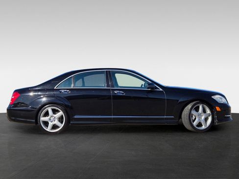Used 2013 Mercedes-Benz S 550 w/ Sport Pkg Plus One image 3