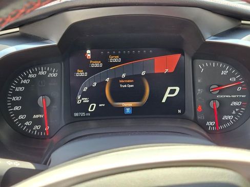 Used 2015 Chevrolet Corvette Stingray Convertible w/ 2LT Preferred Equipment Group RWD image 17