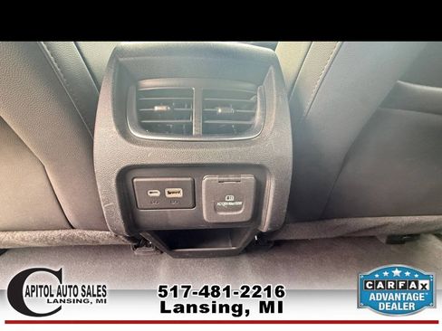 Used 2020 Chevrolet Blazer Premier w/ Driver Confidence II Package AWD/4WD image 17