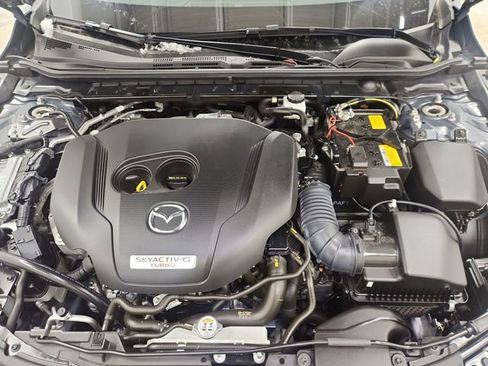 Used 2024 MAZDA MAZDA3 Hatchback w/Premium Plus Pkg image 19