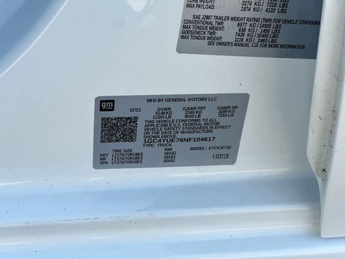 Used 2022 Chevrolet Silverado 3500 LTZ w/ Snow Plow Prep/Camper Package image 36