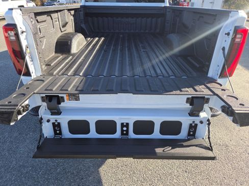 New 2026 GMC Sierra 3500 Denali w/ Denali Reserve Package image 28