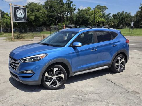 Used 2018 Hyundai Tucson Limited FWD image 2