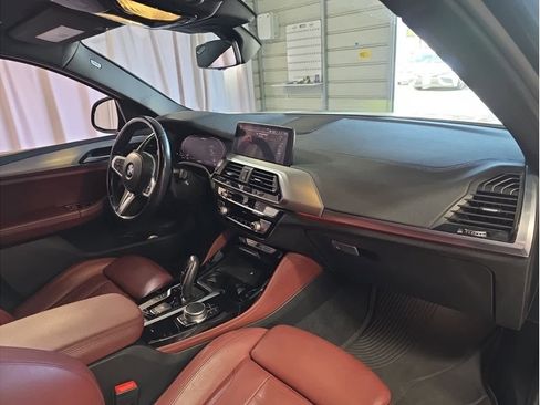 Used 2021 BMW X4 M40i w/ Executive Package image 14
