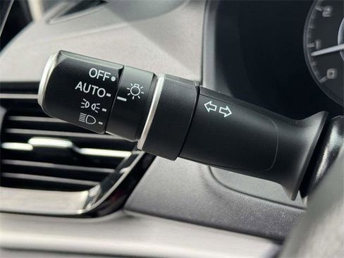 Used 2021 Acura RDX w/ Technology Package image 24