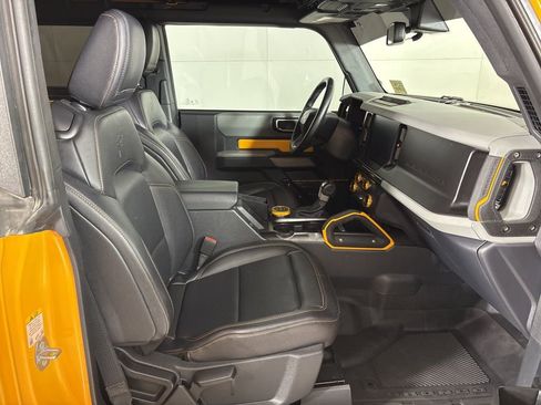 Used 2022 Ford Bronco Badlands AWD/4WD image 16