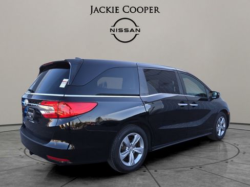 Used 2018 Honda Odyssey EX-L image 5